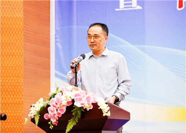 智能制造学院院长孙文学做活动内容发言.jpg