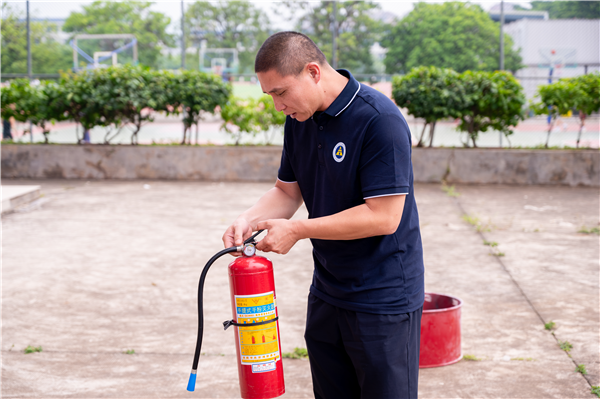 灭火器操作培训.png