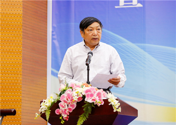 副校长陈粟宋作总结发言.jpg