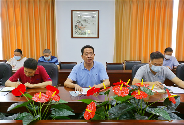 常务副校长李玉春讲话.jpg