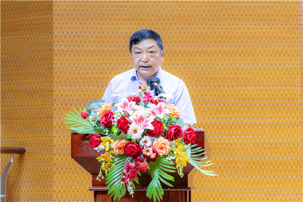 副校长陈粟宋讲话.png 副校长陈粟宋讲话.png
