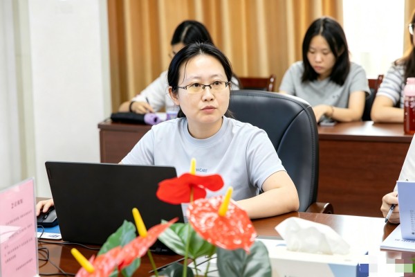 质管办主任助理郑林部署工作.jpg