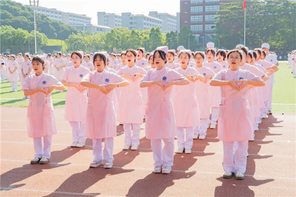 护理礼仪展示.png