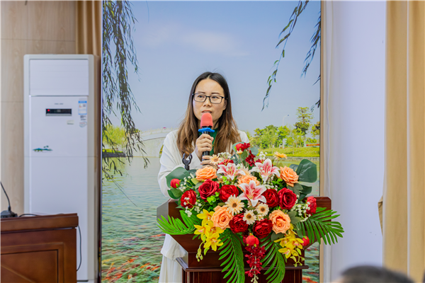 建筑与设计学院副院长曹志芳现场分享.png