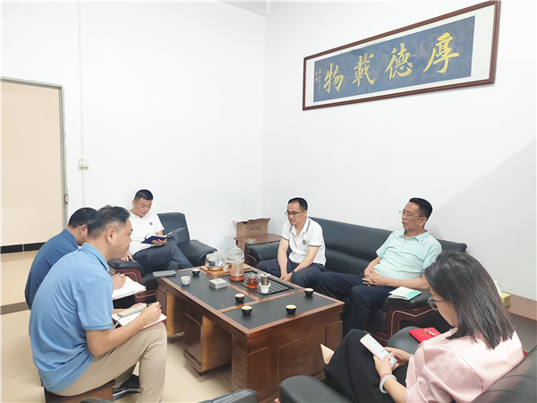 智能制造学院调研现场.png