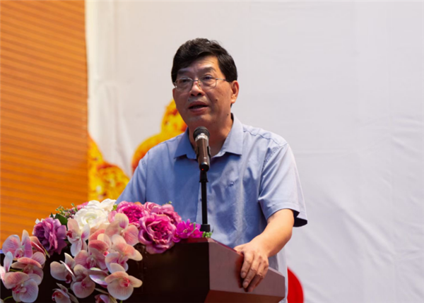 党委书记邓成良讲话.png 党委书记邓成良讲话.png