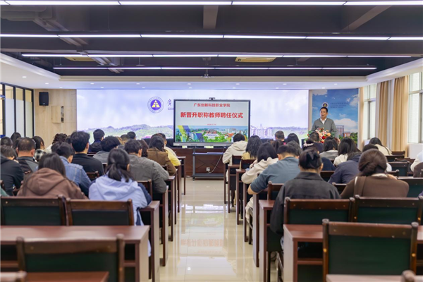 仪式现场.png 仪式现场.png