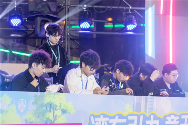 XFG战队.png XFG战队.png