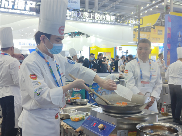 比赛现场.jpg 比赛现场.jpg