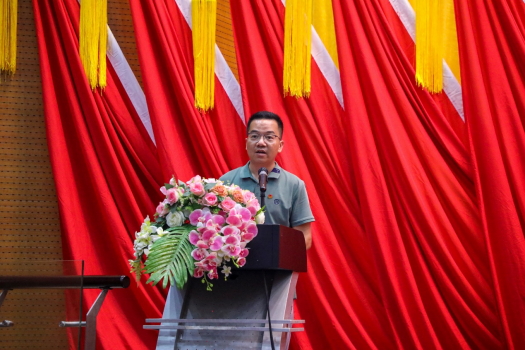 图片1_副本1.png 图片1_副本1.png