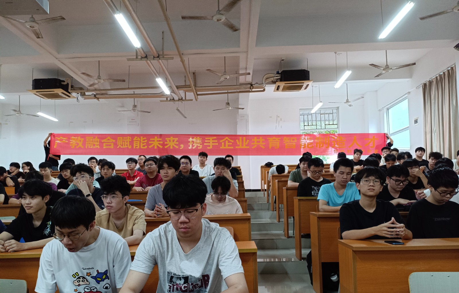 第一张.jpg