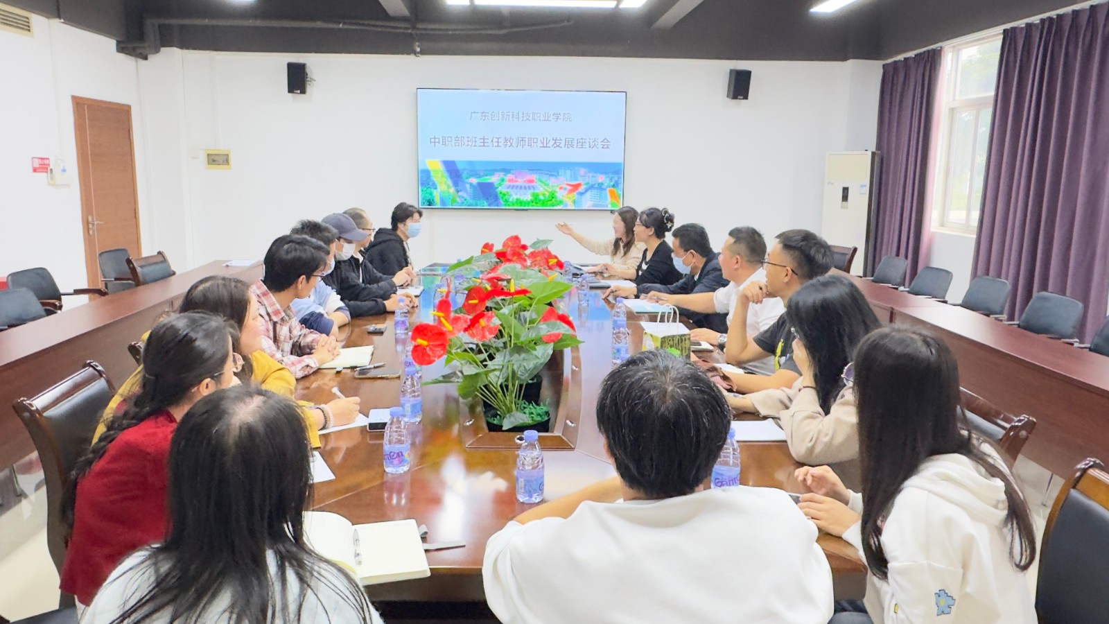 推文图片.jpg 推文图片.jpg