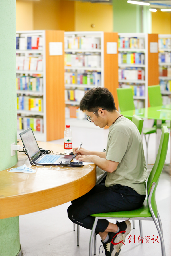 image011_副本.png