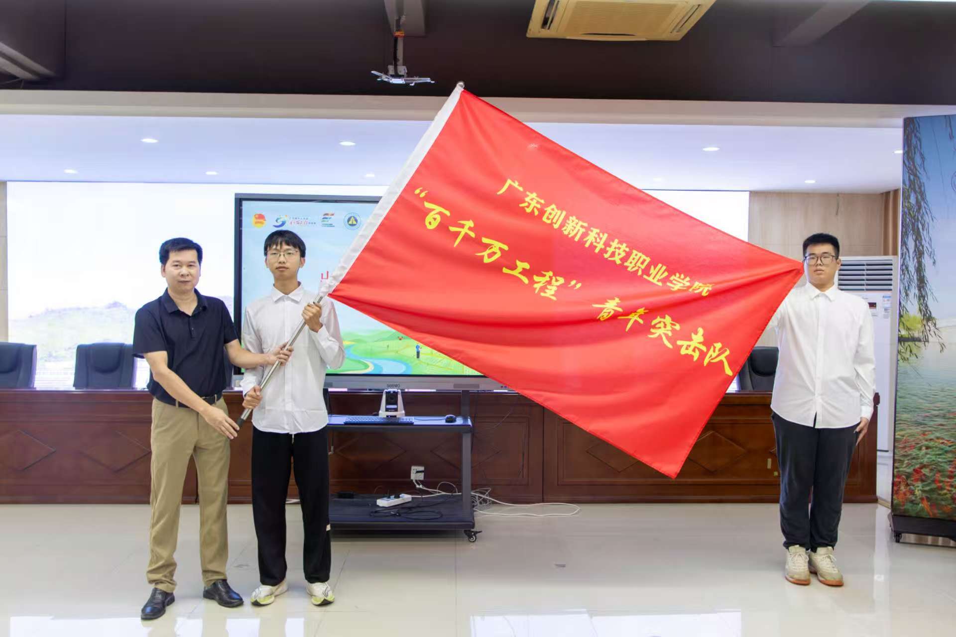 微信图片_20250706173800.jpg