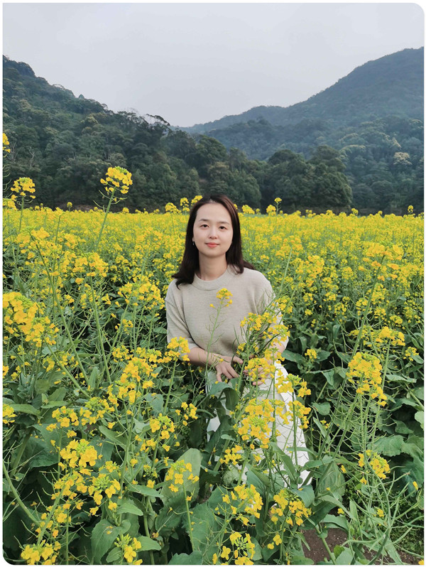 芦冰清.png