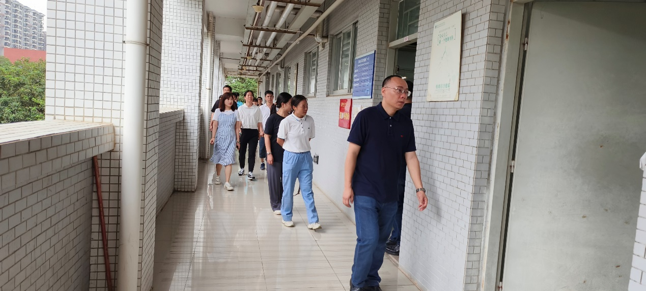 教学巡查1.png